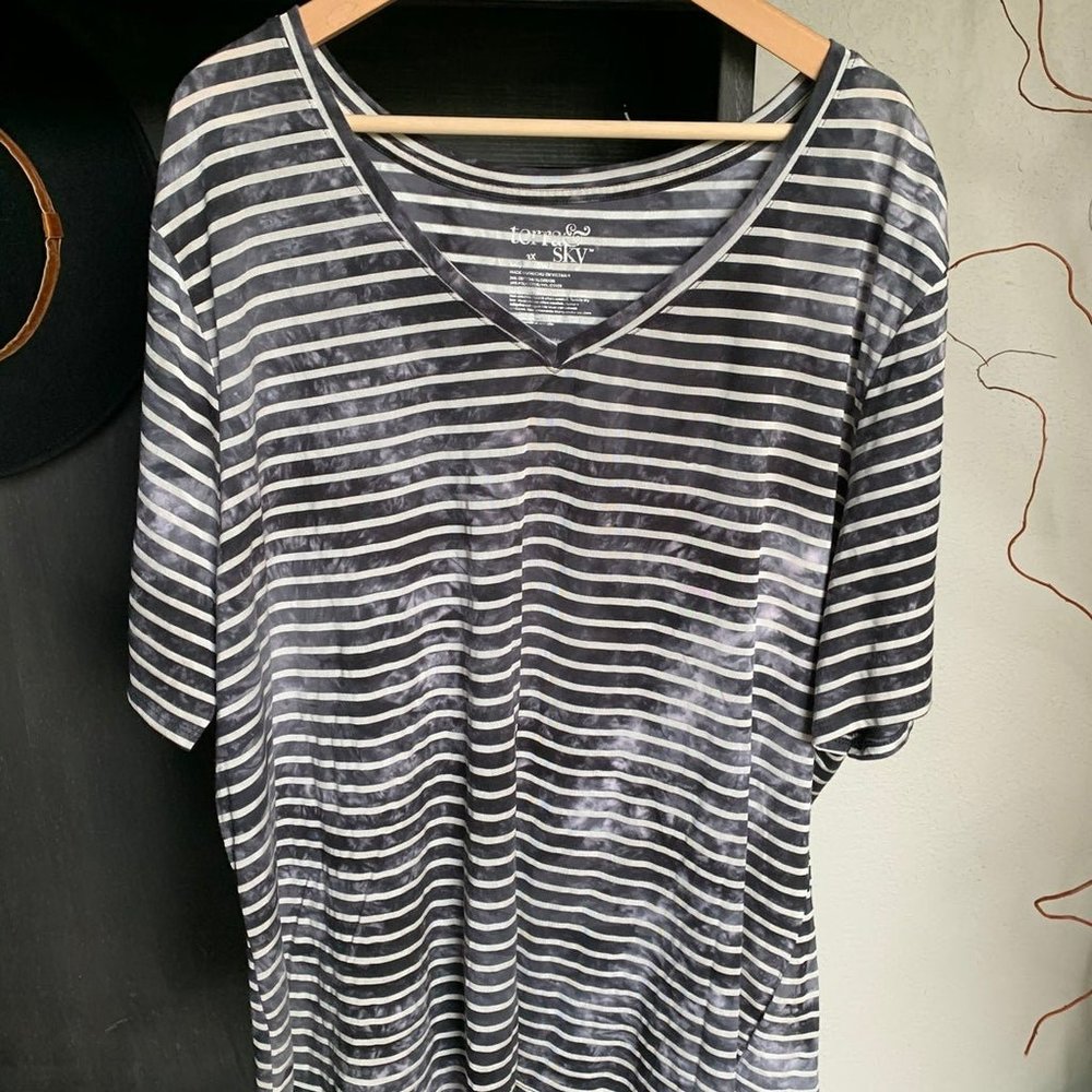 Womens Plus Size 3X Vneck Short Sleeve Tie Dye Striped Top